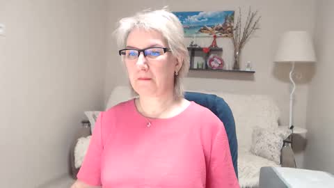 Snapshot of leilamays chatting on 02/24/26, 05:49 Leila Kinky online show from 02/24/26, 05:49