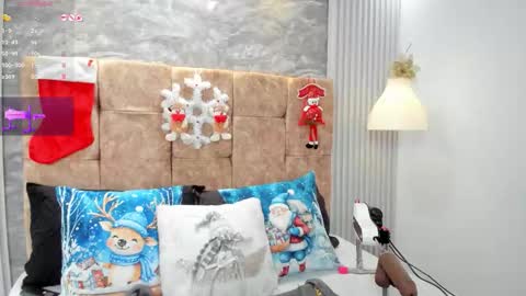 leilapons online show from 12/02/25, 06:58