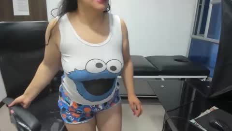 Leila online show from 03/15/26, 11:27