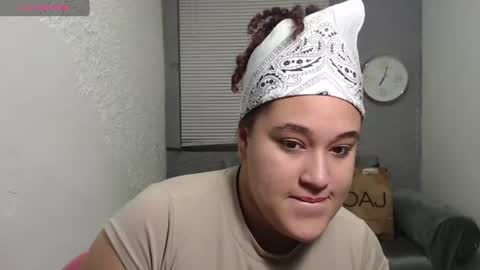 leilasosexy online show from 06/25/26, 12:20