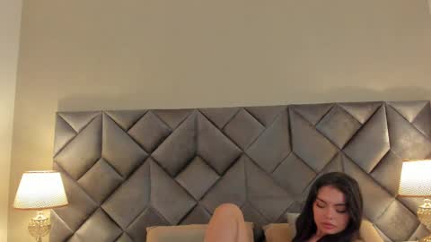 Snapshot of leizathompson chatting on 09/15/25, 08:31 Leizathompson online show from 09/15/25, 08:31