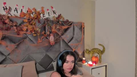 Snapshot of leizathompson chatting on 10/20/25, 07:58 Leizathompson online show from 10/20/25, 07:58