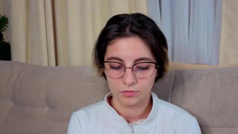 Snapshot of lelahcaminero chatting on 11/06/25, 06:42 Alexandria online show from 11/06/25, 06:42