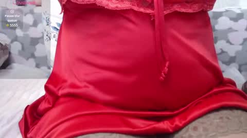 Snapshot of lelapopins chatting on 02/16/25, 11:59 Lana online show from 02/16/25, 11:59