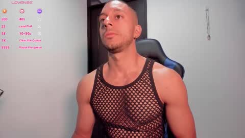 Snapshot of lelouch_master chatting on 09/23/25, 11:57 hi im lelo... nice to meet you I appreciate your thumbs up It is very important and you would help me a lot online show from 09/23/25, 11:57