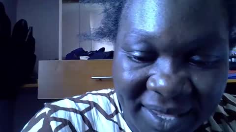 lemon_girl90 online show from 11/22/25, 08:02