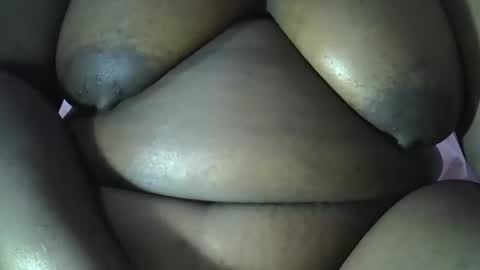 lemon_girl90 online show from 12/01/25, 07:41