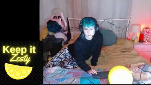 Snapshot of lemonmczesty chatting on 10/30/25, 11:16 lemonmczesty online show from 10/30/25, 11:16