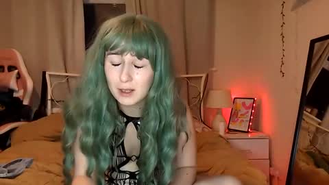 Snapshot of lemonmczesty chatting on 11/06/25, 05:03 lemonmczesty online show from 11/06/25, 05:03