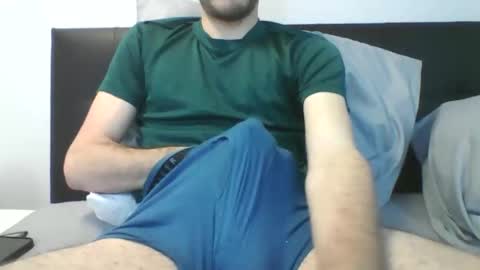 lemonspark997 online show from 11/18/25, 04:17