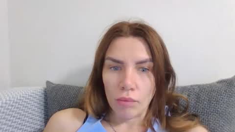 lena6122000 online show from 09/24/25, 11:13