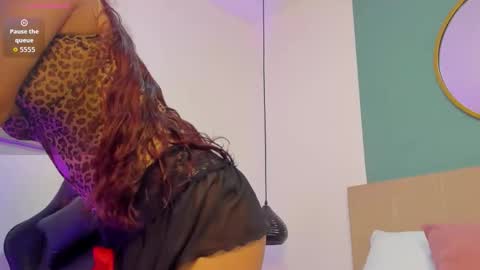 L E N A online show from 11/24/25, 03:01