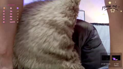 lena online show from 02/02/25, 12:02