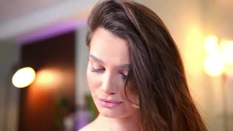 Snapshot of lena_laurent chatting on 04/15/26, 09:27 Lena Laurent online show from 04/15/26, 09:27