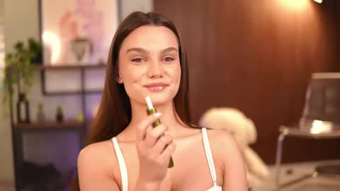 Lena Laurent online show from 05/31/26, 09:05