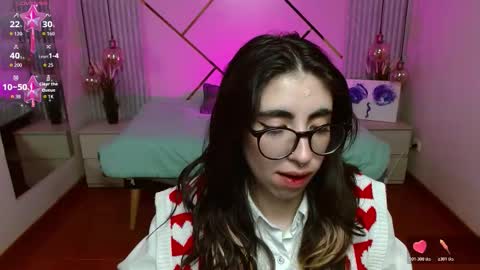 Snapshot of lena_roses chatting on 02/06/26, 09:29 Lena online show from 02/06/26, 09:29