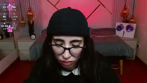 Snapshot of lena_roses chatting on 06/04/26, 08:37 Lena online show from 06/04/26, 08:37