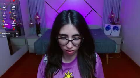 Snapshot of lena_roses chatting on 06/19/26, 10:02 Lena online show from 06/19/26, 10:02