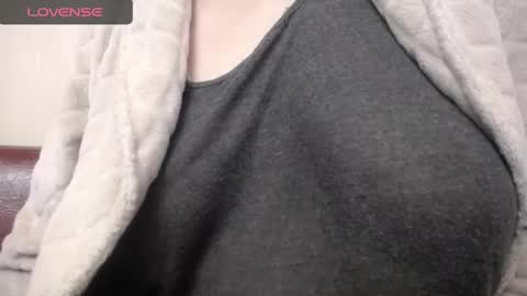 lenagolden online show from 01/30/25, 02:16