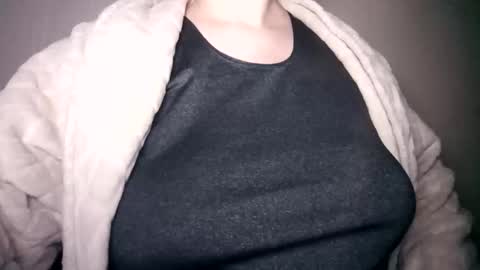 lenagolden online show from 02/23/26, 03:42