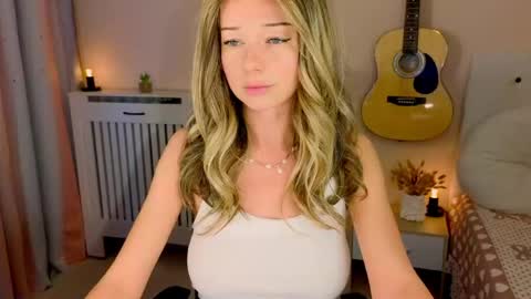 Lena online show from 05/22/26, 07:48