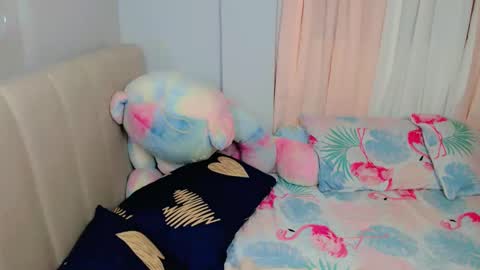 lena online show from 12/31/24, 01:08