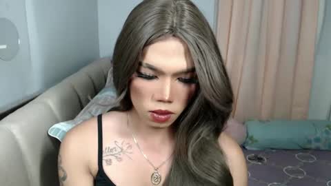 lena online show from 02/15/25, 09:49