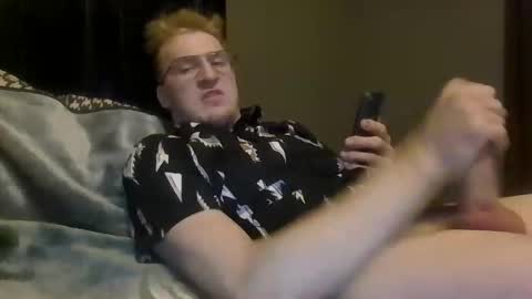 Snapshot of lenewton2004 chatting on 10/24/25, 10:50 lenewton2004 online show from 10/24/25, 10:50