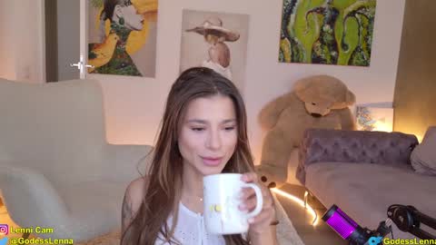 Lenna Goddess online show from 02/07/25, 06:45