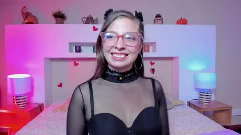 Lenna  online show from 06/12/26, 11:31