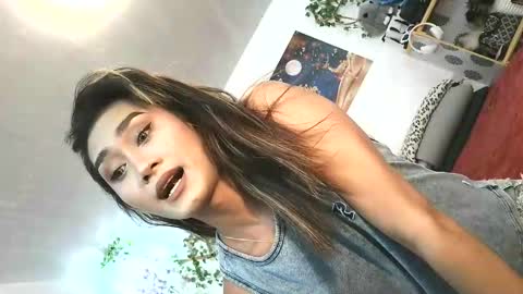 Snapshot of lennonxshit chatting on 04/11/26, 08:18 JANE online show from 04/11/26, 08:18