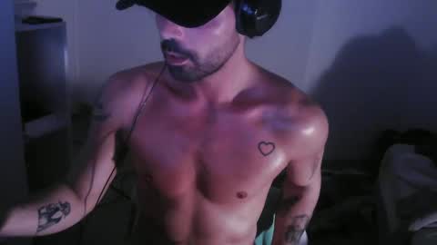 leo1991lol online show from 12/18/24, 03:47