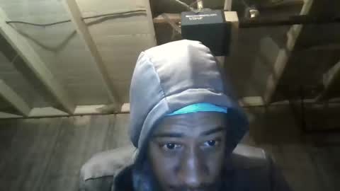 leo199984 online show from 10/19/25, 02:56