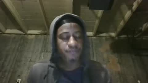 leo199984 online show from 12/17/25, 03:23