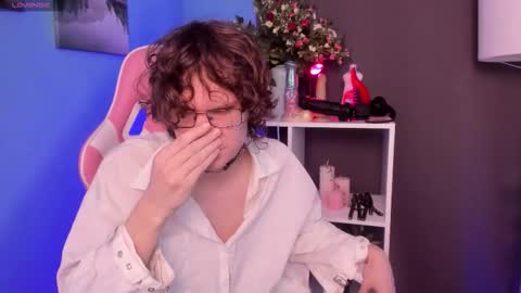 Leo online show from 10/12/25, 02:05