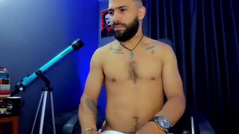 Leo  Diaz online show from 12/29/24, 08:15