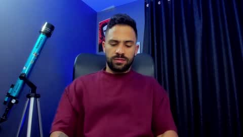 Leo  Diaz online show from 02/14/25, 08:21