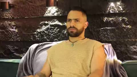 Leo  Diaz online show from 11/26/25, 02:12