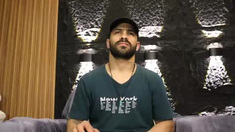Leo  Diaz online show from 06/07/26, 01:54