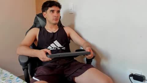 Leo Jones online show from 12/18/24, 05:31