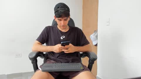 Leo Jones online show from 03/01/25, 09:04