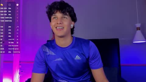 Leo online show from 11/25/25, 03:50