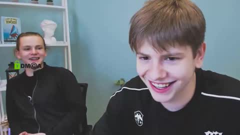 leo_void online show from 11/26/25, 04:19