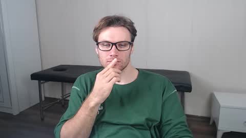 leoackerman online show from 11/10/25, 07:13