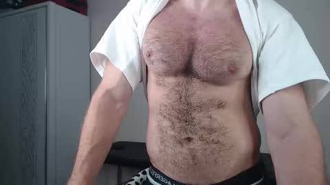 leoackerman online show from 11/15/25, 03:04