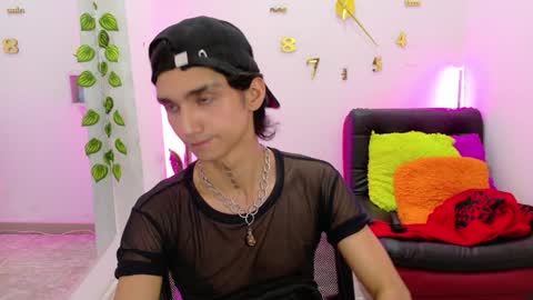 Snapshot of leoadamss chatting on 01/14/25, 08:15 Leo online show from 01/14/25, 08:15