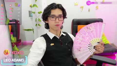 Snapshot of leoadamss chatting on 02/07/25, 03:19 Leo online show from 02/07/25, 03:19