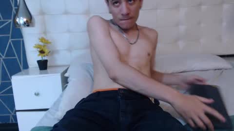 Snapshot of leofeniix chatting on 02/26/26, 04:55 Leo online show from 02/26/26, 04:55