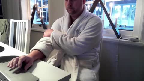 Leofromsweden online show from 12/16/25, 08:30