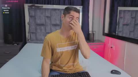 leomonnroe online show from 04/16/26, 07:03